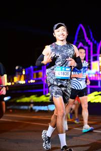 BIB: 41835
                            <button type="button" onclick="openModal(22868490)" class="btn btn-primary btn-sm float-right btn-popup" data-toggle="modal" data-target=".modal-high-quality">
                        <i class="fas fa-shopping-cart"></i> Add to Cart
                    </button>
                                            <button type="button" onclick="isThisMe(22868490, true)" class="btn btn-success btn-sm float-right btn-popup btn-isme hidden" data-toggle="tooltip" data-placement="bottom" title="นี่คือรูปของคุณใช่ไหม คลิกที่นี่เพื่อเอาเข้าอัลบั้ม">
                        <i class="fas fa-plus"></i> Add to album
                    </button>
                    <button type="button" onclick="isThisMe(22868490, false)" class="btn btn-warning btn-sm float-right btn-popup btn-isnotme hidden">
                        <i class="fas fa-ban"></i> Remove from album
                    </button>